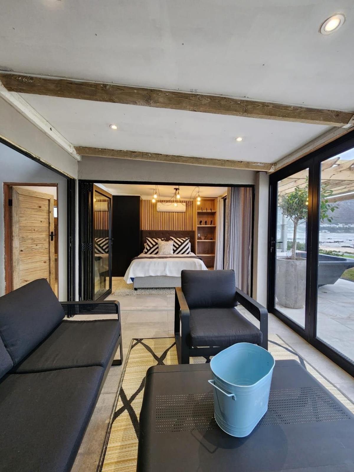 Driftwood House Holiday home Cape Town